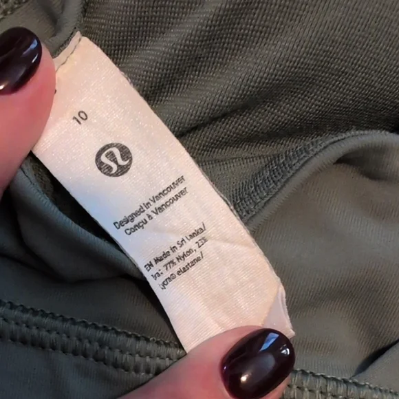 Lululemon Grey Eucalyptus Energy Sports Bra - Size 10 - Picture 3 of 4